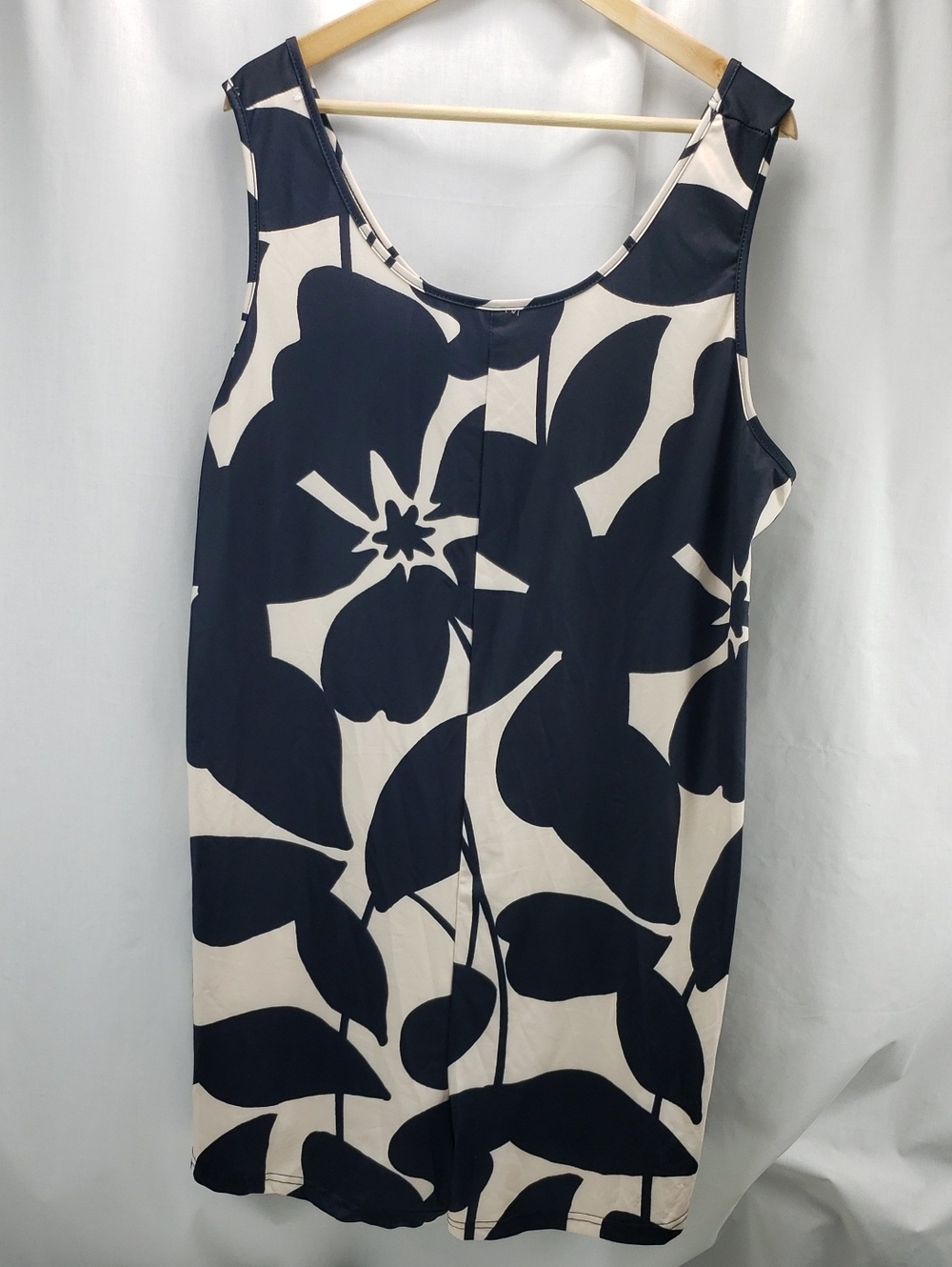 Emery Rose Print Romper - NWT Size 2X
